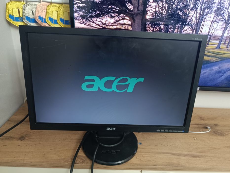 Продаю монитор от Acer