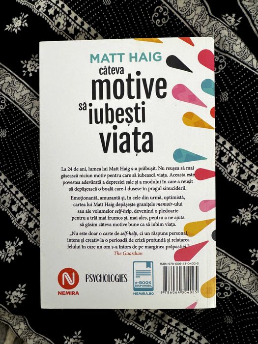 Vand carte Cateva motive sa iubesti viata - Matt Haig