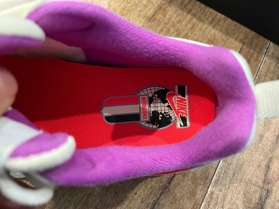 ОРИГИНАЛНИ *** Nike Air Max Verona White Magenta Laser