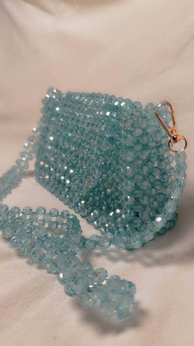 Sumka qolda yasalgan qol mehnati