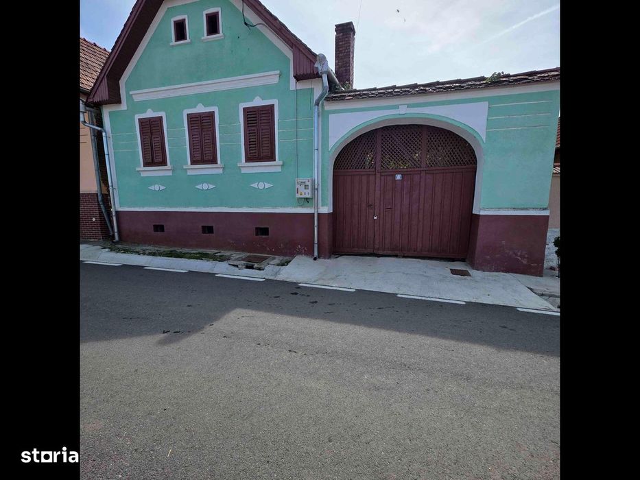 Casa de vanzare com. Câlnic
