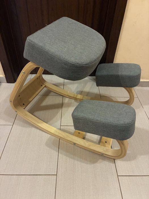 Коленичещ стол -