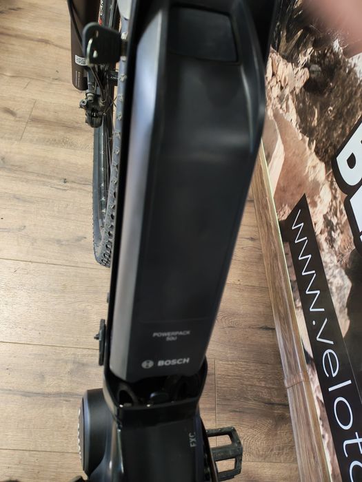 Електрически велосипед Cube