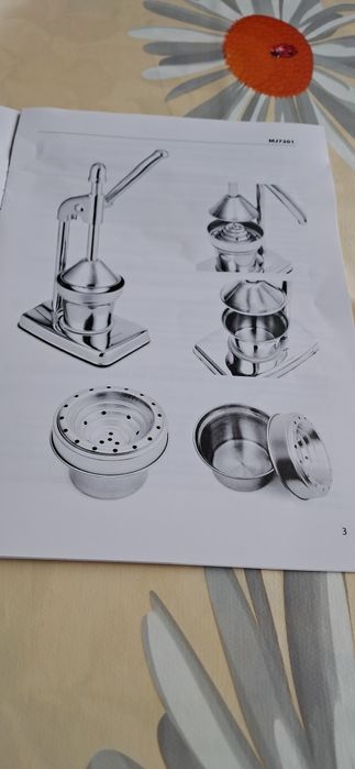 Ръчна цитрос преса