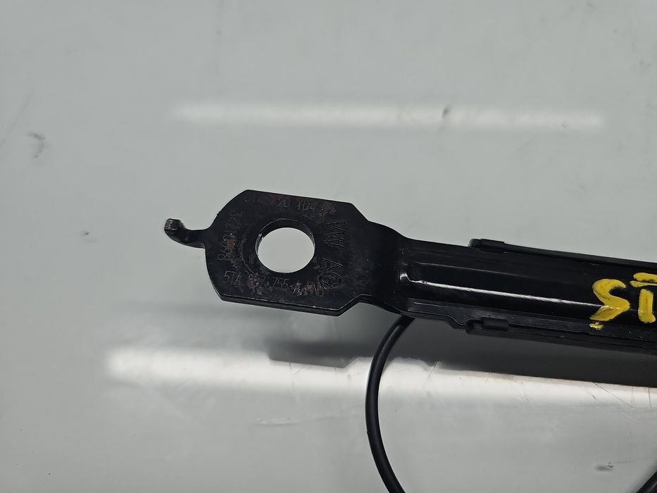 Capsa centura stanga fata Volkswagen Touran (5T1) R-line [Fabr 2015-p