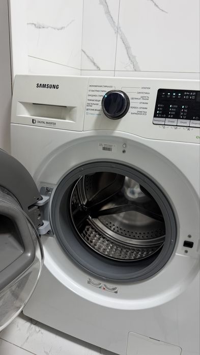 Продам стиральную машину Samsung