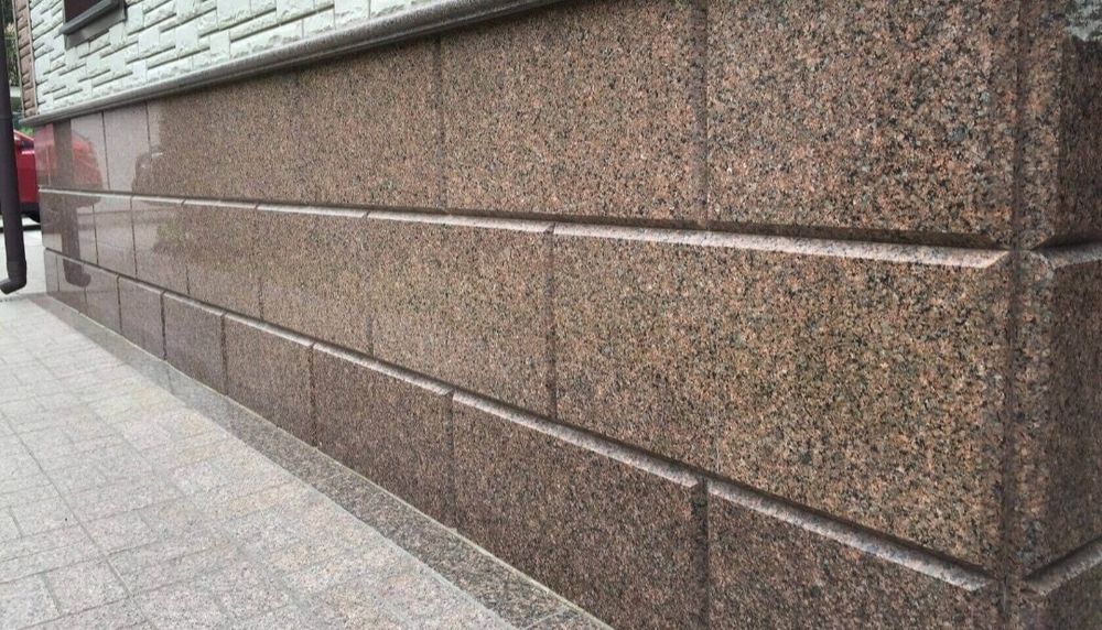 Гранит куртинский