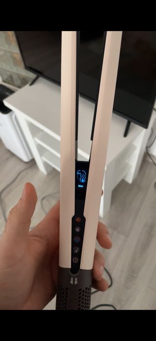 Dyson cu COD scanabil