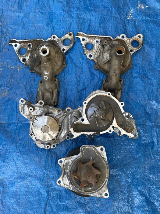 Помпа   Mitsubishi Montero Sport