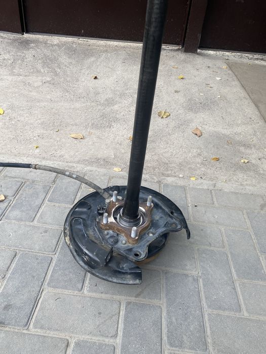 Запчасть на Toyota Lexus