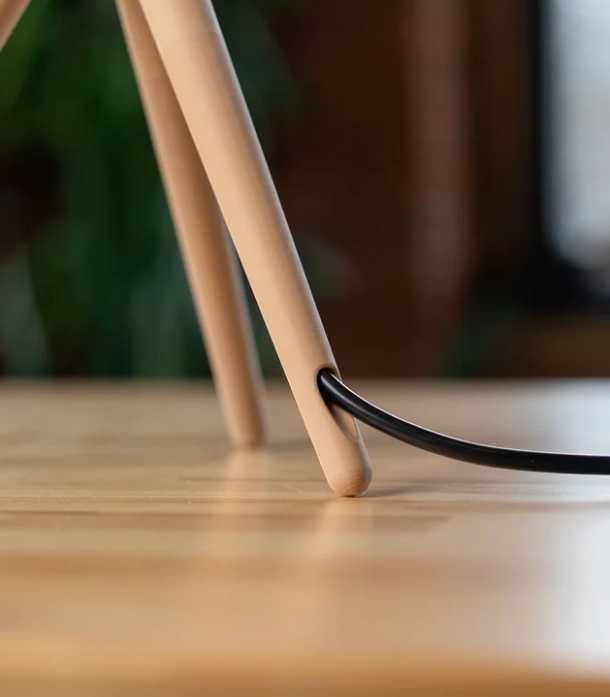 Tria – 3D принтирана настолна лампа