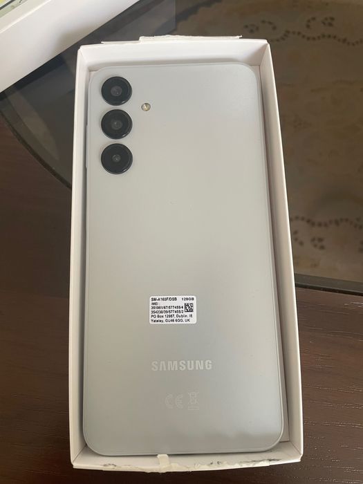 Samsung A16 ЧИСТО НОВИ
