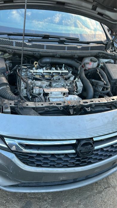 Pompă vacuum Opel Astra K 1.4 turbo benzină 2017