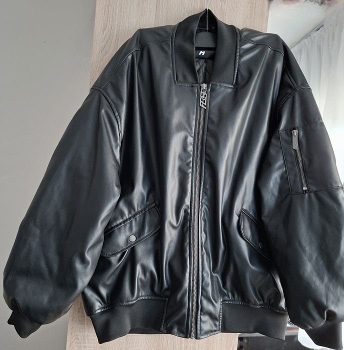 Geaca neagra,piele ecologica, unisex, marime M