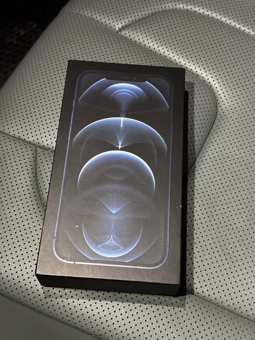 Продам Iphone 12 pro Max 128gb