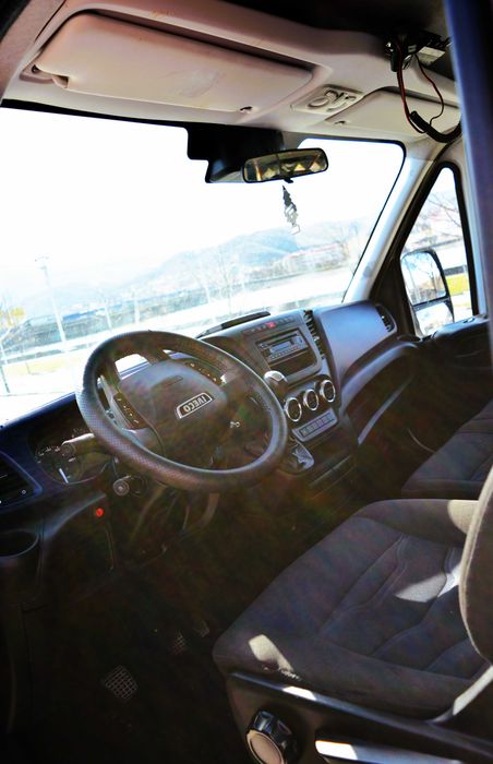 Iveco Daily 2017 basculabil pe 3 parti