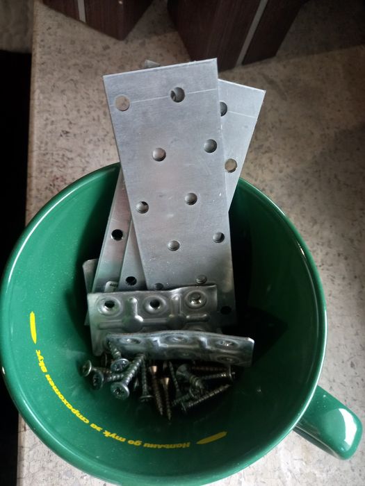 Спалня с нощни шкафчета и подматрачна рамка по поръчка