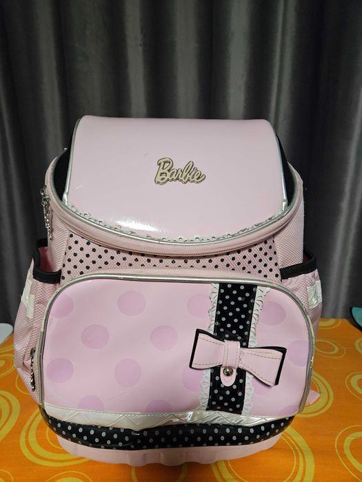 Ghiozdan de fete Barbie pentru scoala