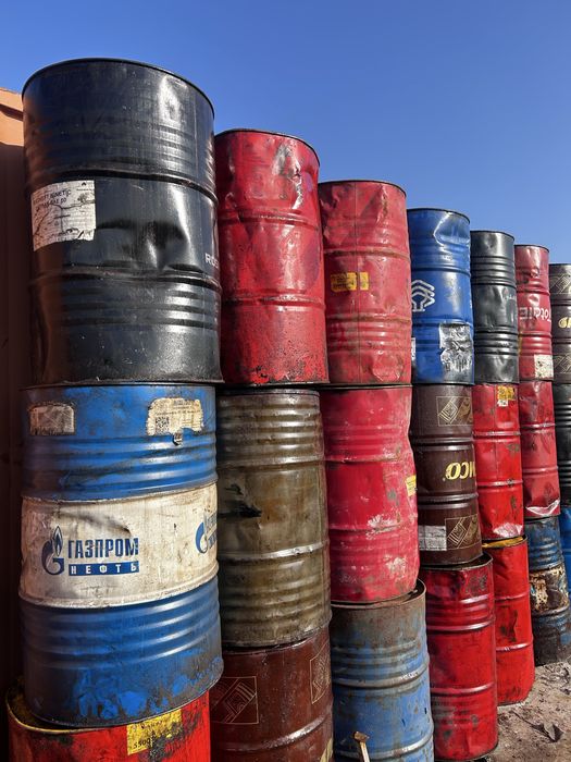 Бочки 200х литровые