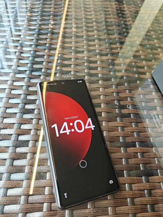 Обмен xiaomi 12s ultra  
Под