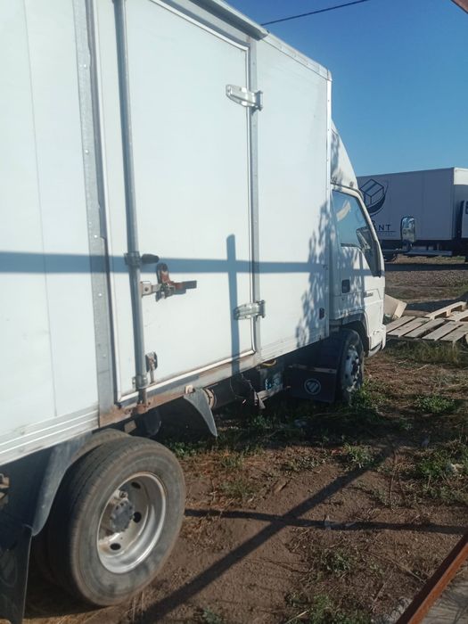 Продам белый Foton 2014 года