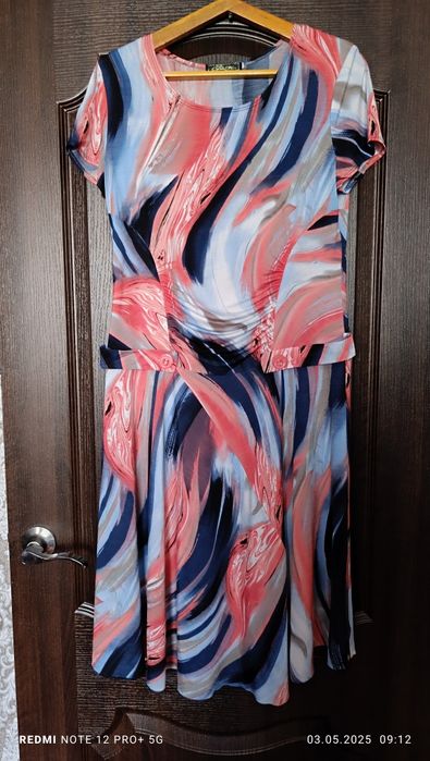 Продам платье в хорошем состоянии