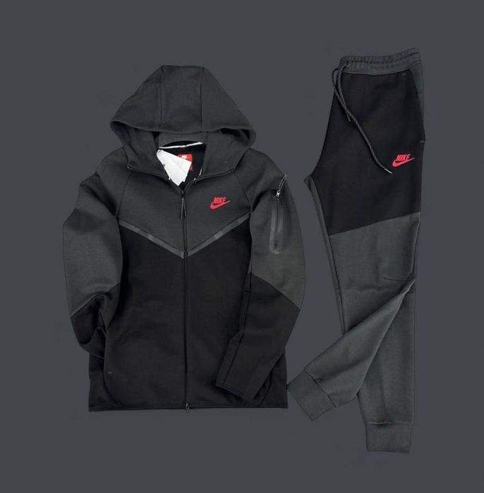 Спортни екипи Nike