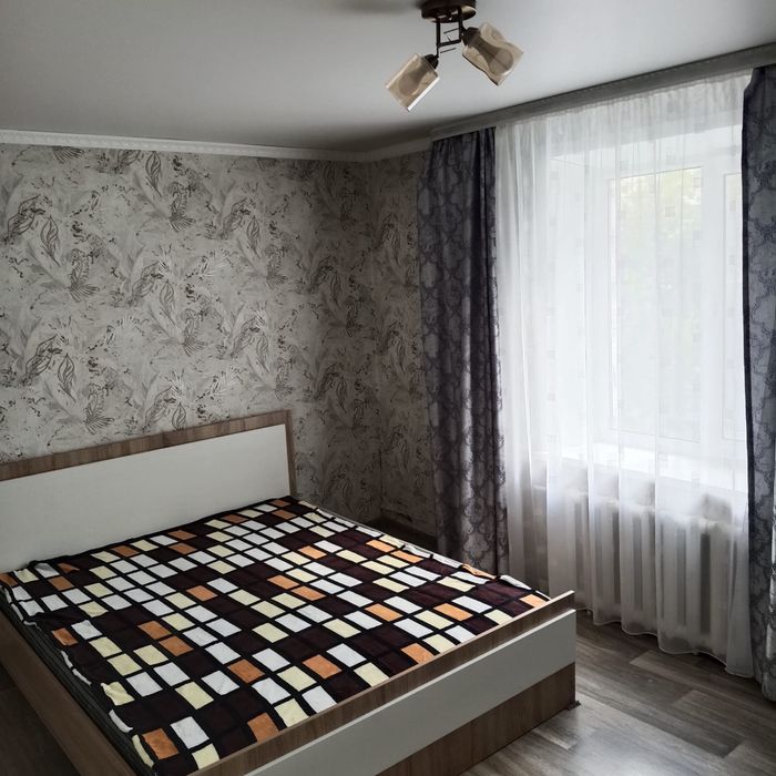 Сдам 2 комнатную квартиру