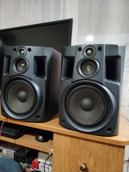 Boxe JVC 80W pe 6 ohmi Hi-Fi