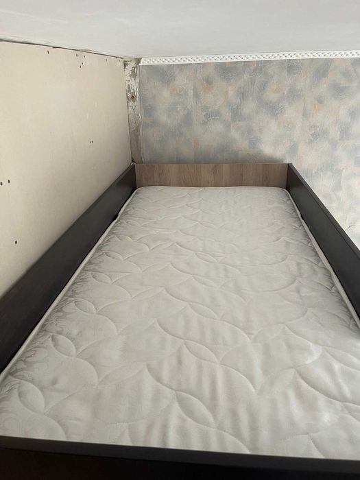 Кровать двухъярусная