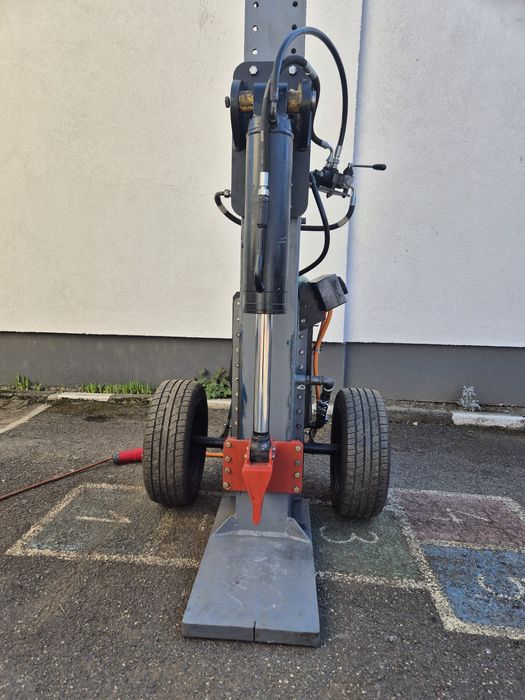 Despicator lemne 30 tone