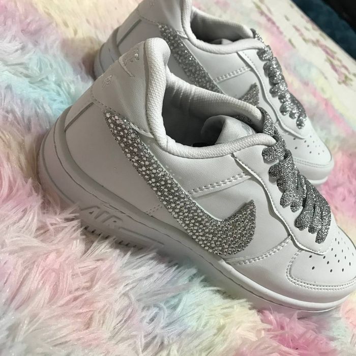 Adidași dama mărimi disponibile