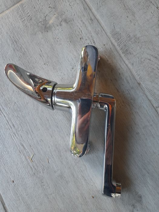 Смесителна батерия Видима