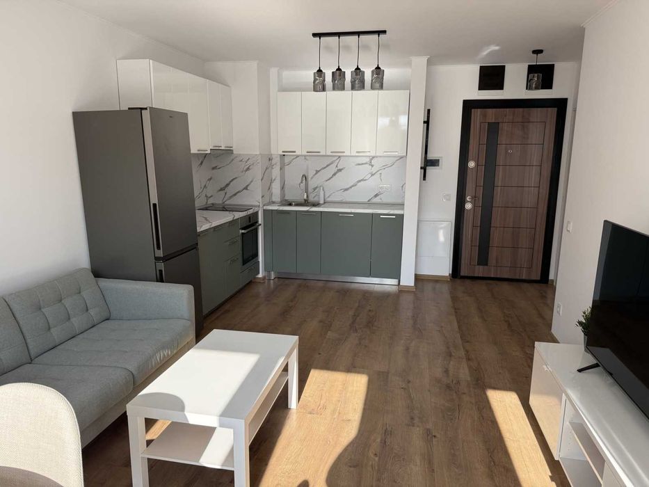 Даваме Под Наем Двустаен Апартамент В Слатина