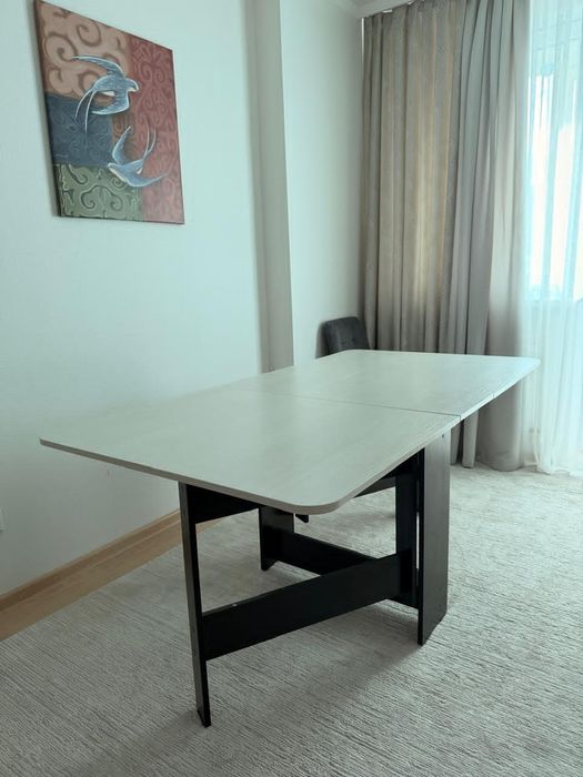 Продам стол-книжка