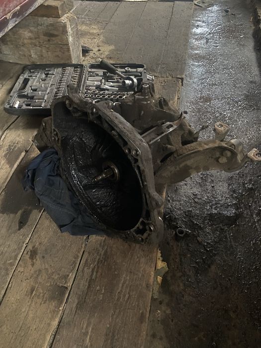 Продам коробку опель вектра 1.6