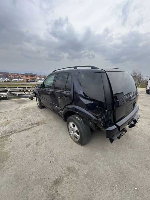 Mercedes ML270CDI на части