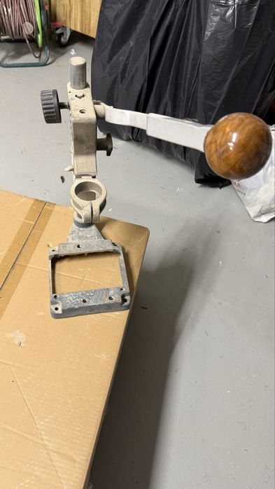 Стойка за бормашина