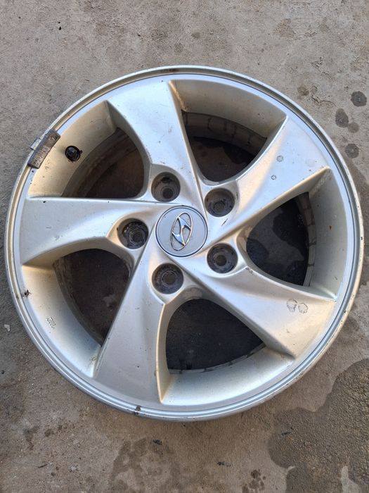 Продам 1 диск  r15 от Элантры