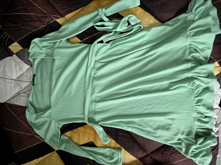 Дамска рокля, размер М