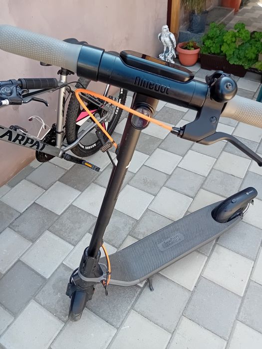 Trotineta Ninebot