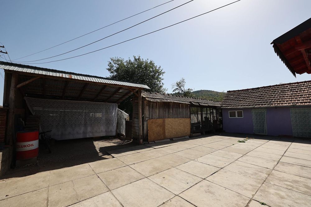 Vând casa, sat Lalasint