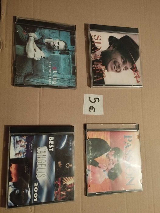 Много запазени CD с музика.Различни жанрове