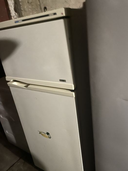 Печка за вграждане и Хладилник