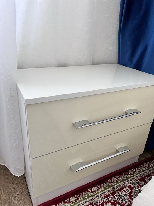 Б/У Спальный гарнитур