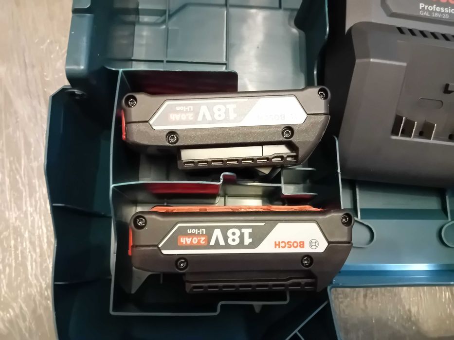 Акумулаторен Винтоверт Bosch Professional GSR 18V-21 с 3 батерии