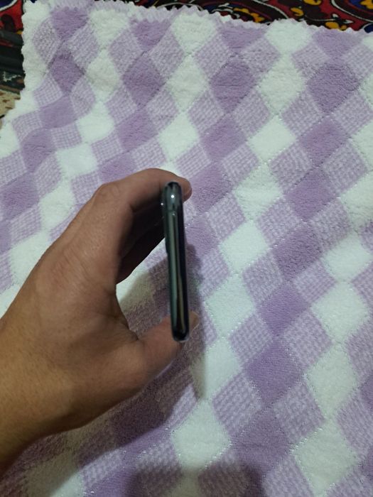 Iphone 11 pro ideal radnoy