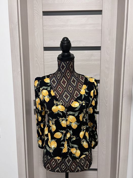 Bluza lamai H&M neagra