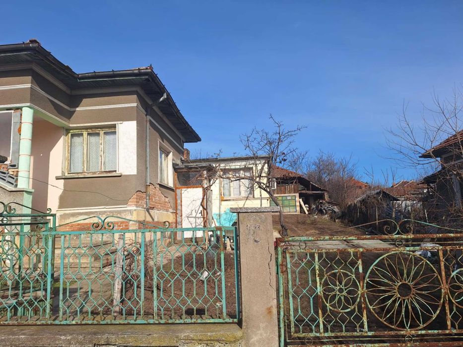 Продава се Къща в с. Градец, Област Видин - 120 кв.м за 213 €/кв.м - Снимка #2