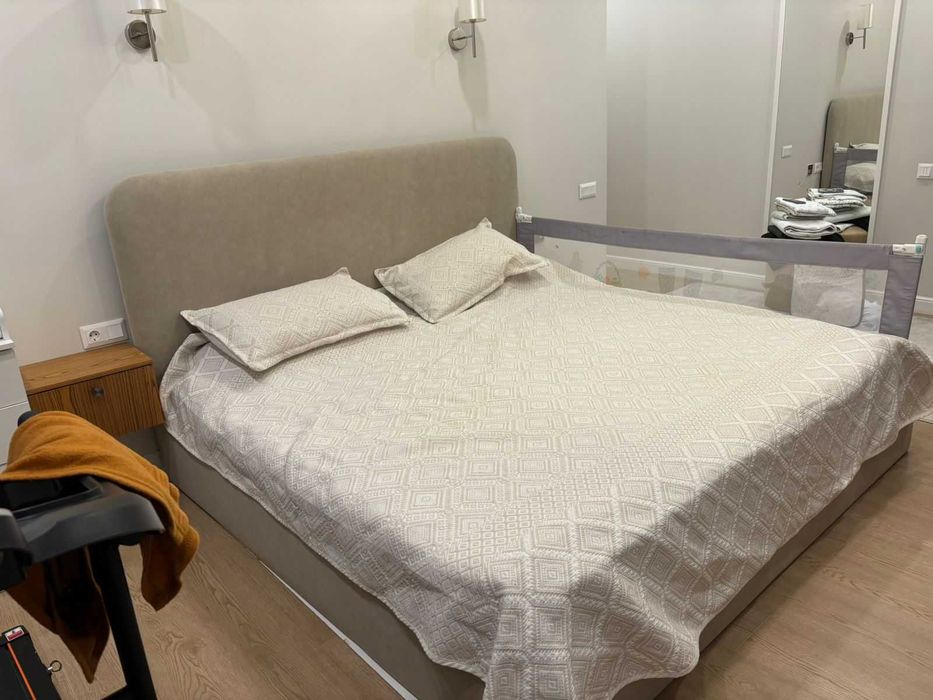 спальная кровать